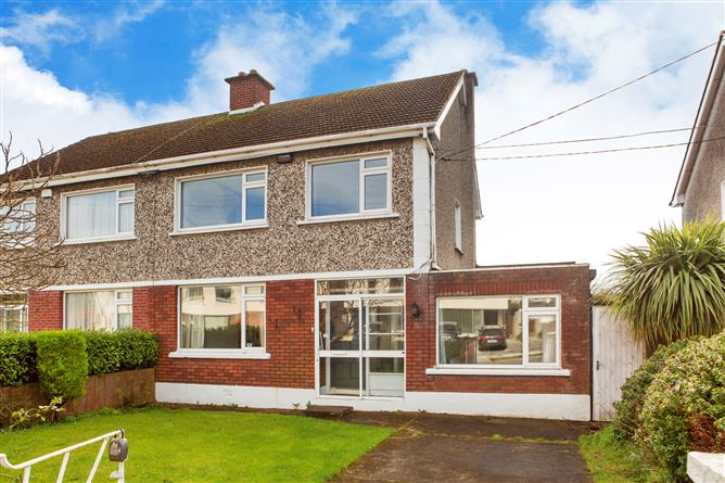 4 Woodlands Drive, Glenageary, Co.Dublin - Sherry FitzGerald Dun Laoghaire - 4857533