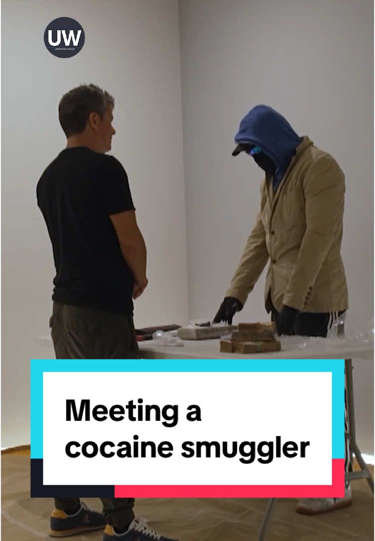 In Galicia, Spain, tracking down drug gangs is difficult and rare, but Guillermo Galdos manages to meet up with a local smuggler we’re calling ‘Luis’. His tight-knit group is one of hundreds operating there. Pictures courtesy of Agencia Tributaria. #NarcoSub #Submarine #Sub #Spain #UnreportedWorld #Documentary #DocumentaryShort #Channel4