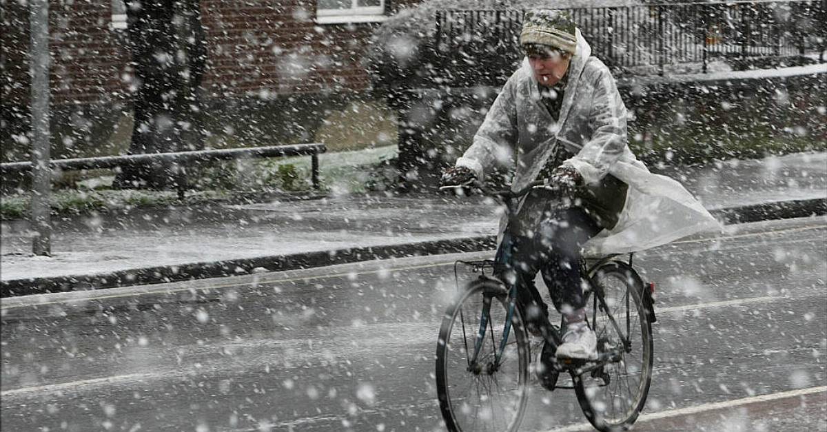 'Cold and treacherous' weather: Motorists and commuters urged to take care