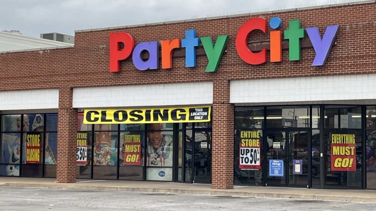 Party City is closing its stores and going out business, report says