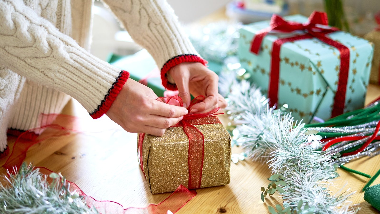 Creative ways to gift wrap your presents this Christmas