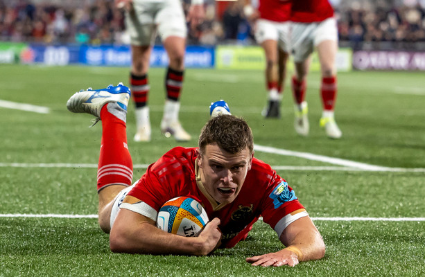 Farrell the hat-trick try hero for Munster as they pinch the points away to Ulster