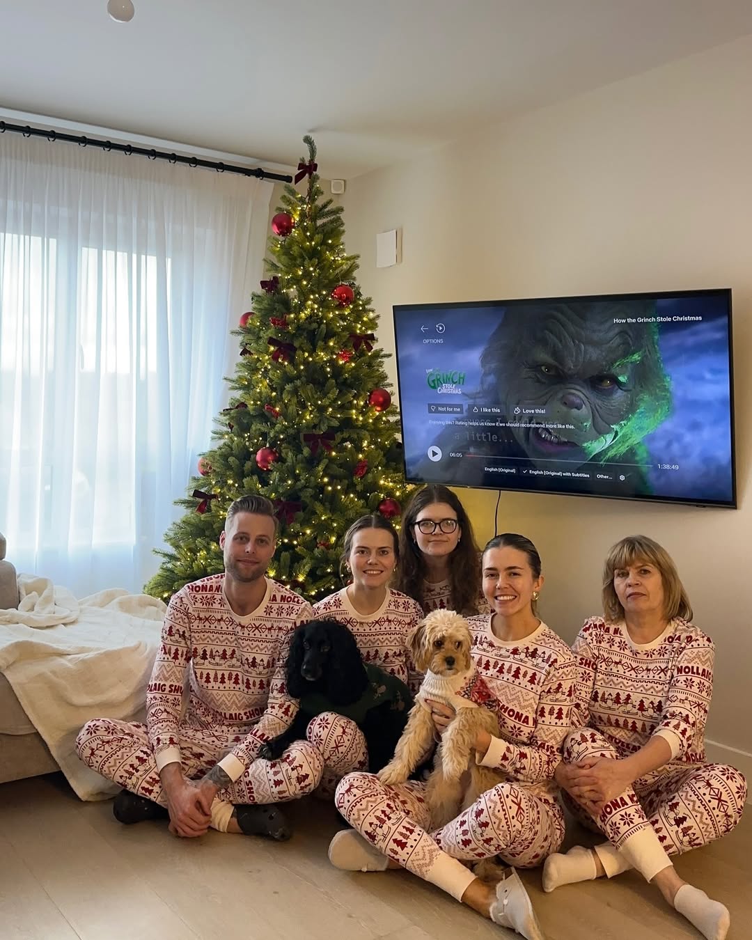 Happy Holidays everyone! ?? we had such a beautiful Christmas Morning with our Romanian/ Irish/ German/ doggie family ...