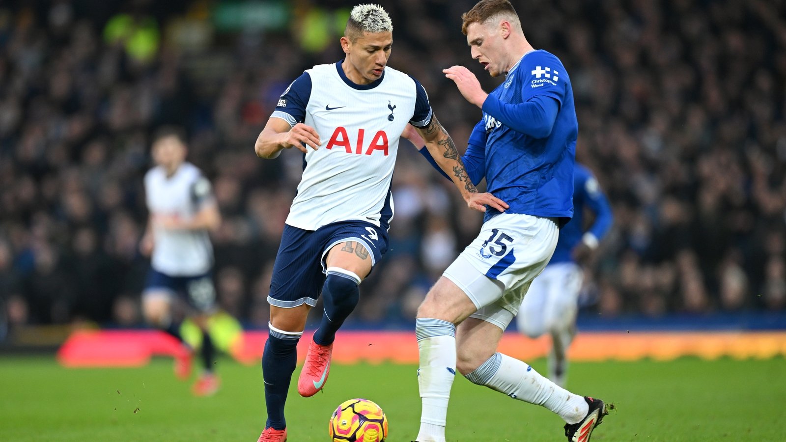 O'Brien's Everton display against Spurs impresses Moyes