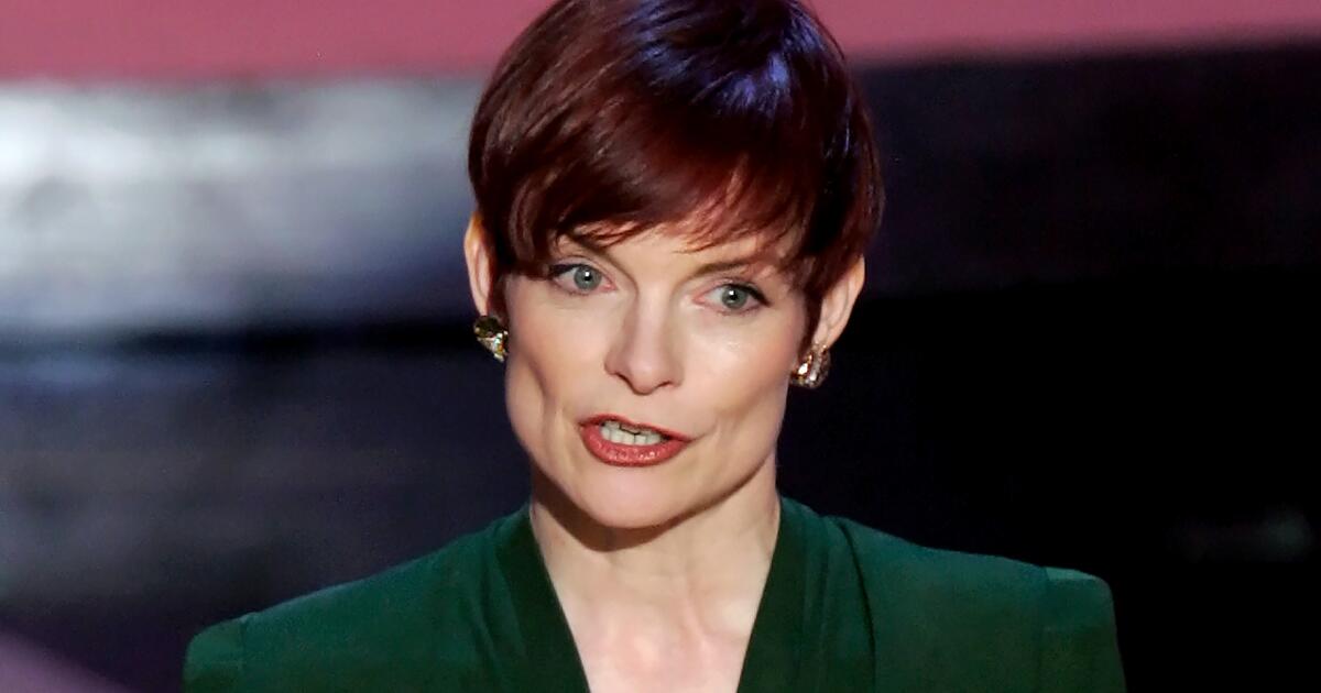 Oscars flashback: Sandy Powell prevails over Colleen Atwood