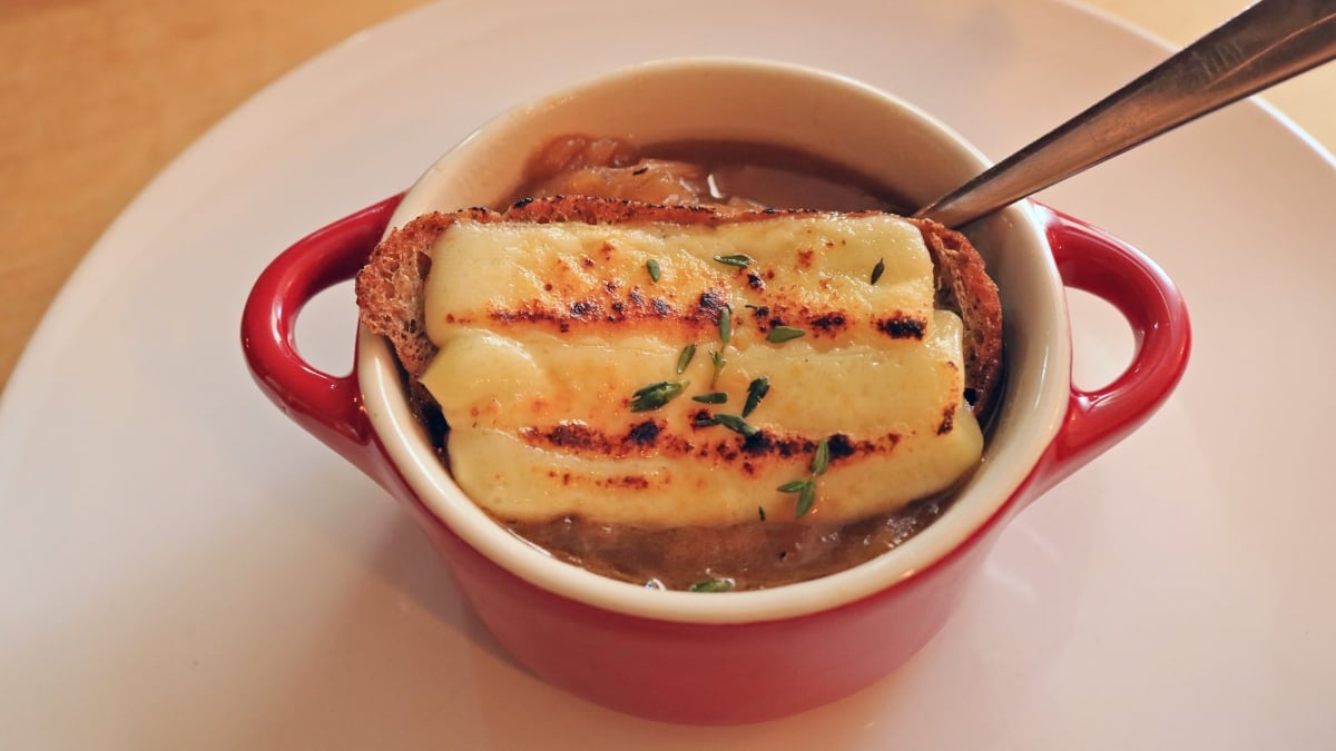 My Favorite French Onion Soup Recipe Doesn't Require Babysitting