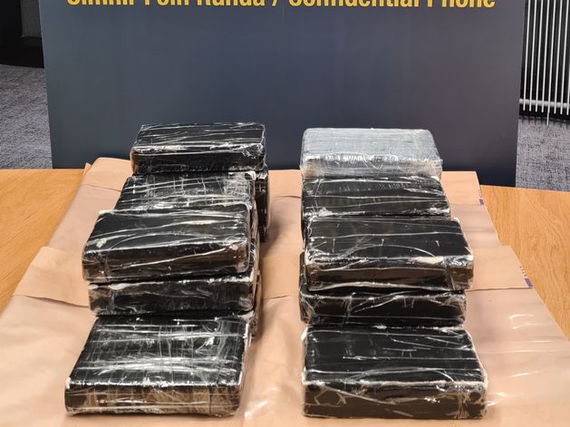 Two men arrested as gardai seize €1.4m worth of cocaine in Blanchardstown