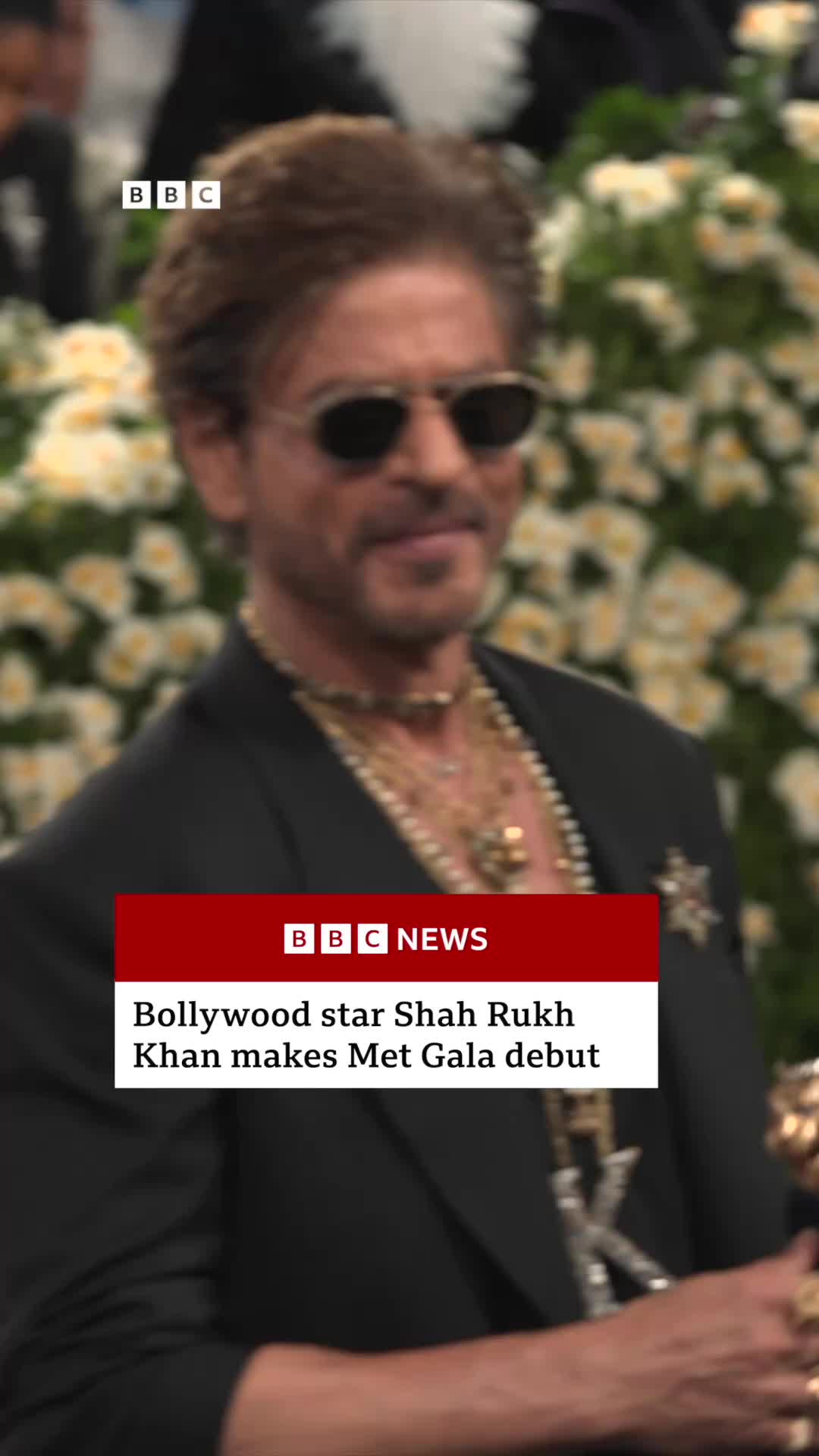 Bollywood star Shah Rukh Khan has made his first-ever appearance at the 2025 Met Gala 2025. #ShahRukhKhan #MetGala #MetGala2025 #SRK #KingKhan #Bollywood #Sabyasachi #Fashion #NewYork #India #US #BBCNews
