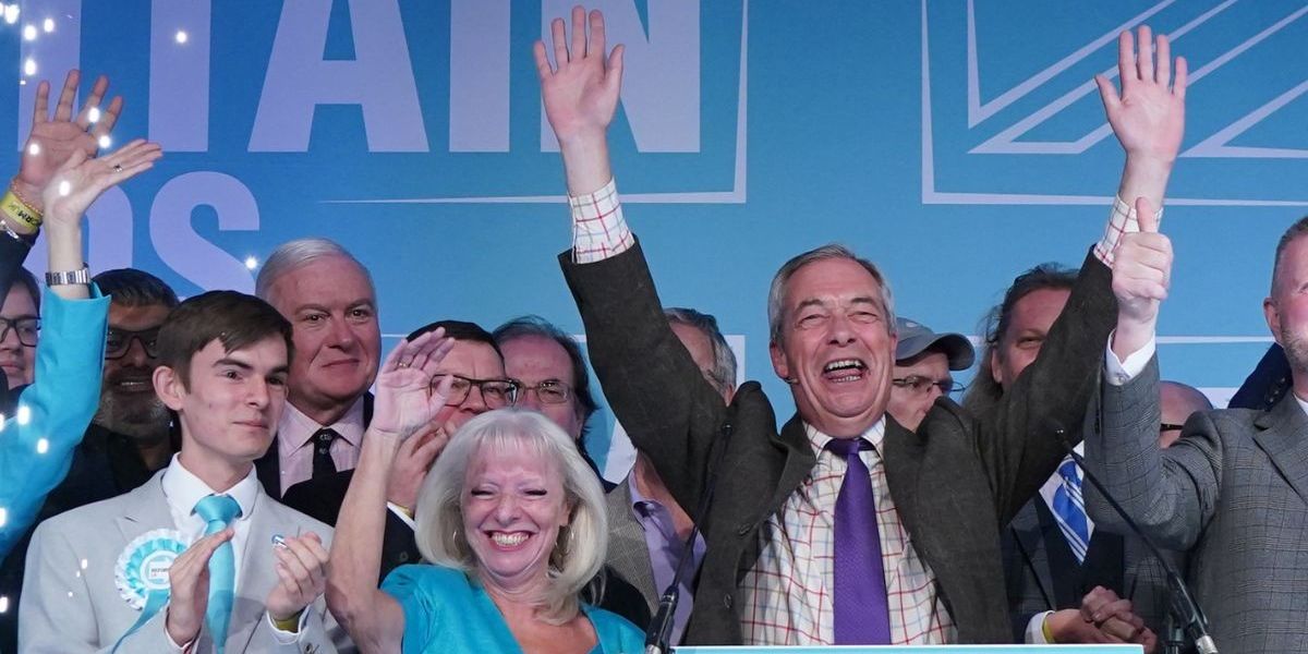 Nigel Farage's turquoise tidal wave boosted his 'People's Army' by 10,000 - but when will Reform overtake Labour?