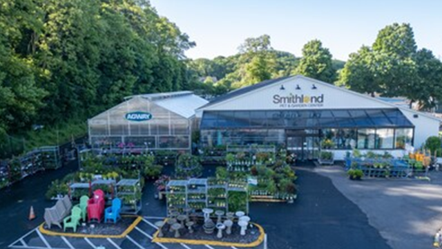 Smithland Pet &amp; Garden Centers to close all locations after 40 years in business