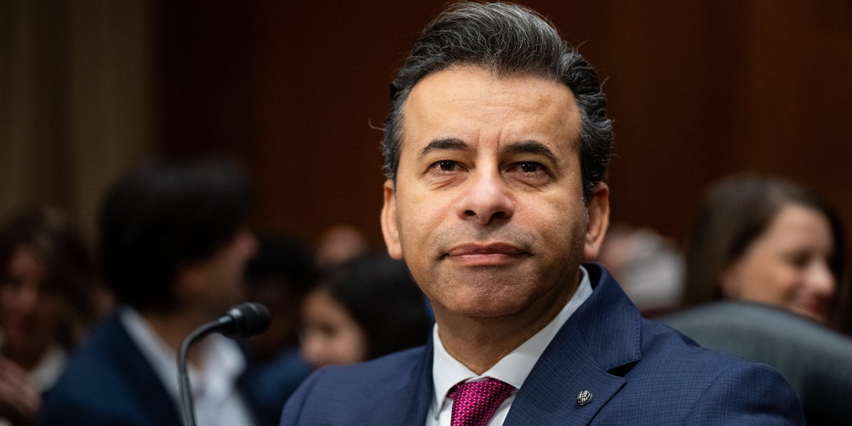 FDA Chief Downplays COVID Boosters After Suggesting No Updated Shots This Season