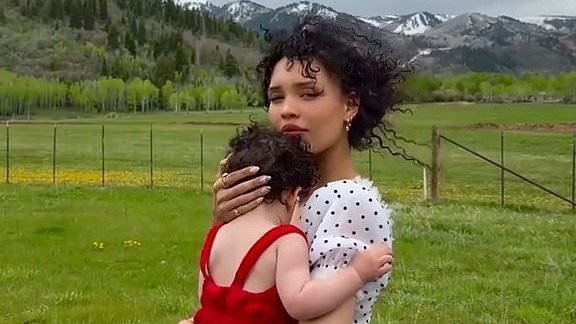 Tradwife influencer Nara Smith SLAMMED for 'glamorizing' teen pregnancy