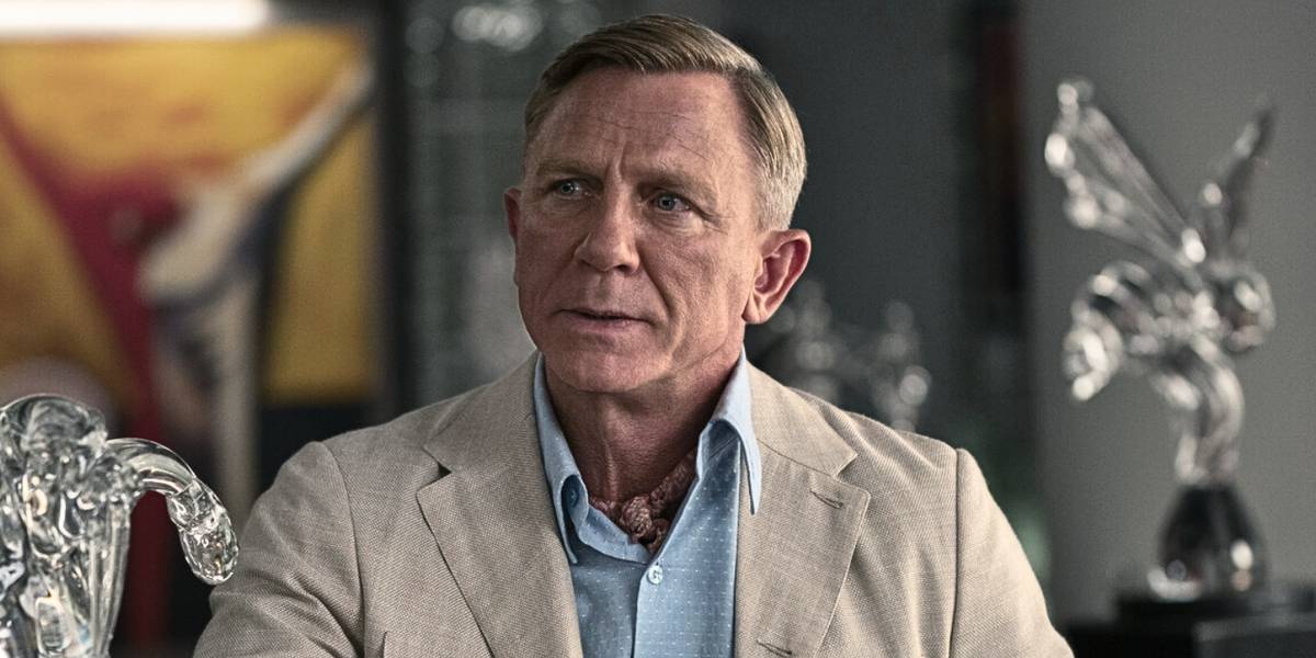 Daniel Craig's Mystery Thriller Netflix Franchise Returns in Haunting New Teaser