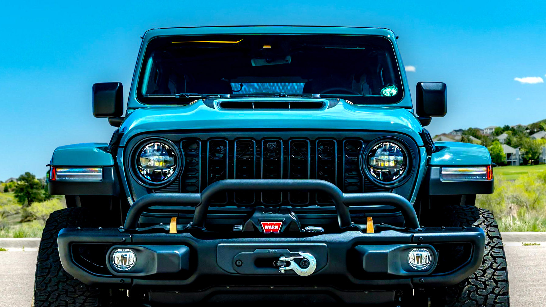 This 40-Mile Wrangler Hemi 392 Sale Proves Jeep’s Prices Are Out Of Touch