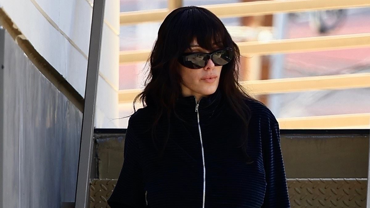 Bianca Censori's shocking pantless look leaves Kanye West fuming