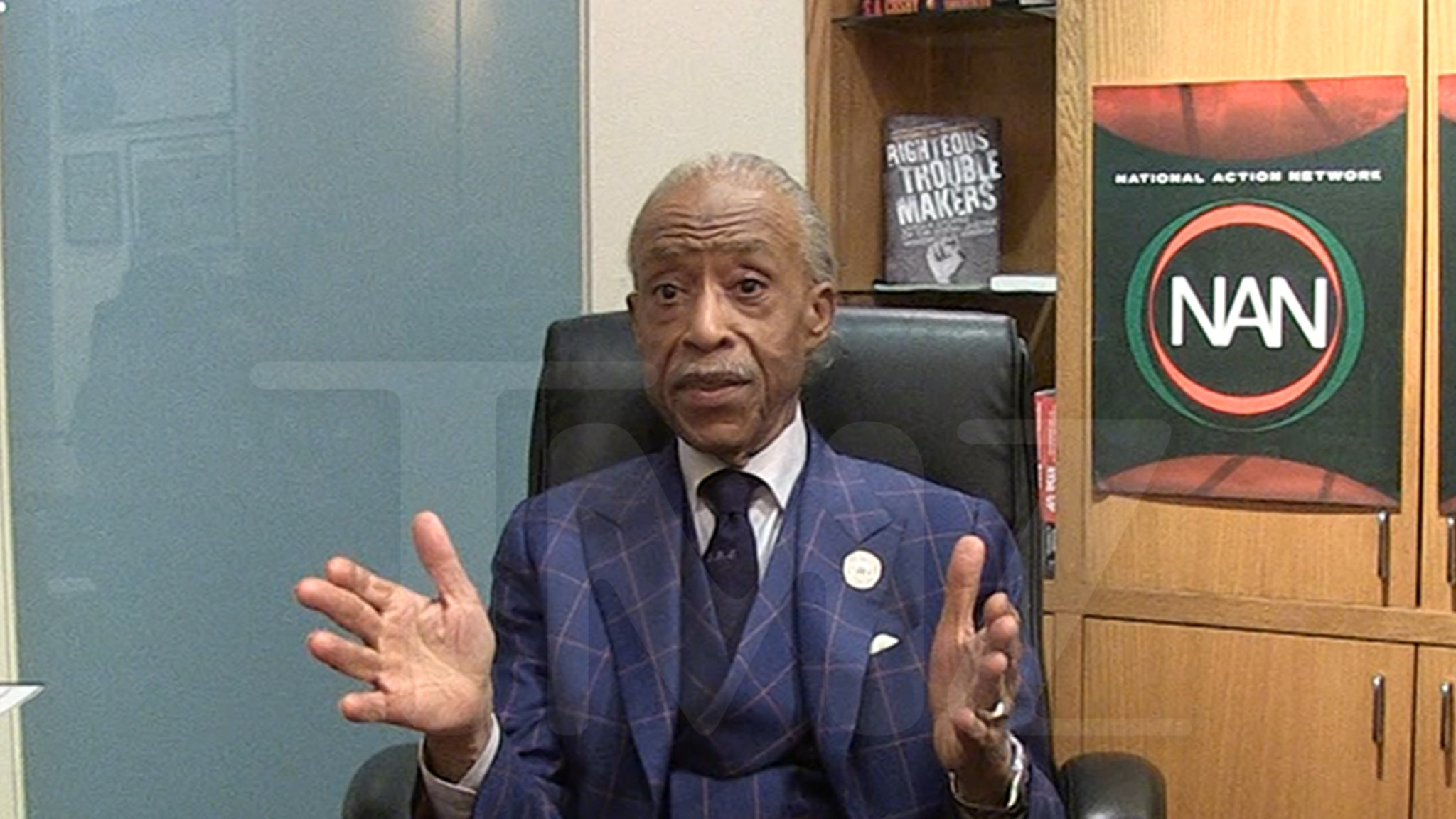 Al Sharpton Says Feds Target Black People Who Are Wealthy, Prominent