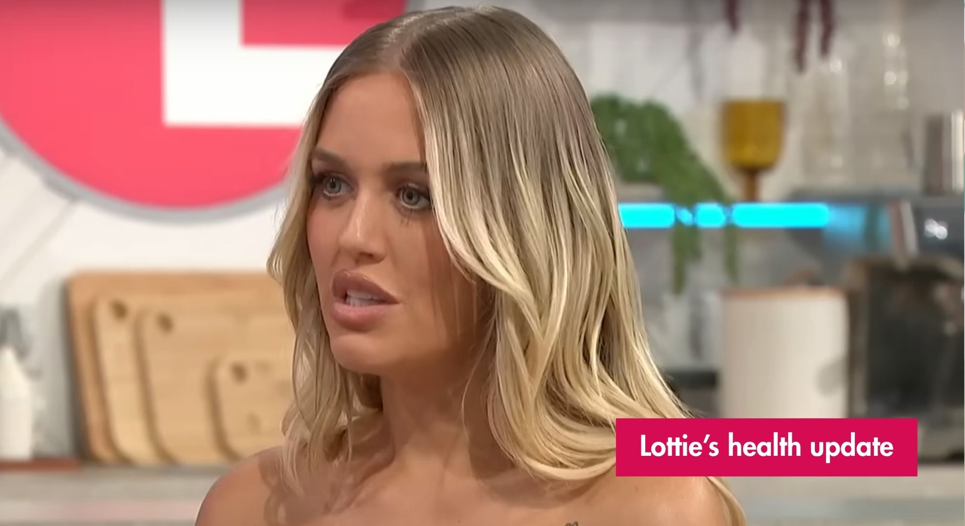 Lottie Tomlinson rushed to hospital for emergency surgery after appendicitis diagnosis