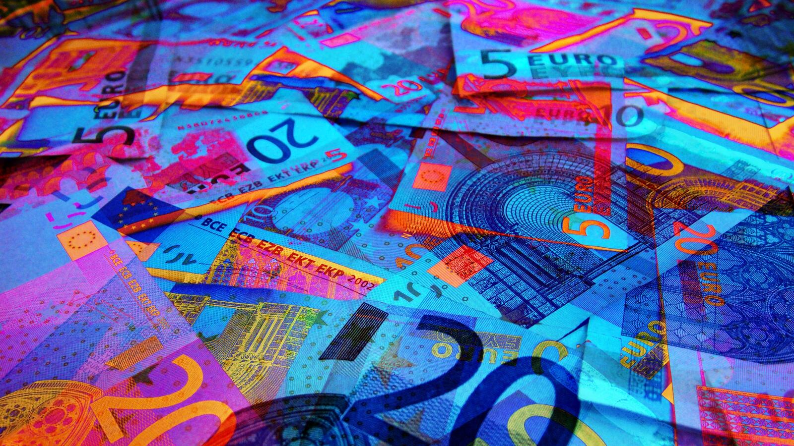 Bulgaria to start using euro from January
