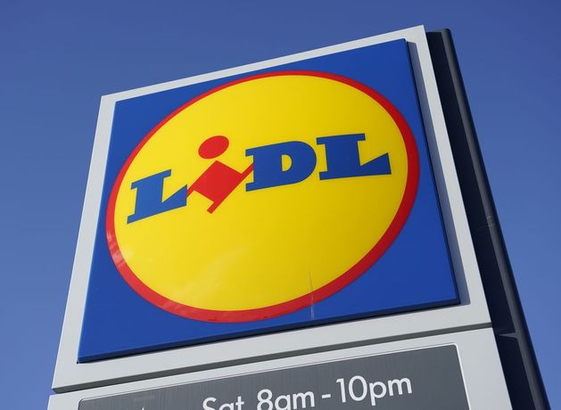 Wickow man (67) drove away with Lidl manager on bonnet of car after checkout row