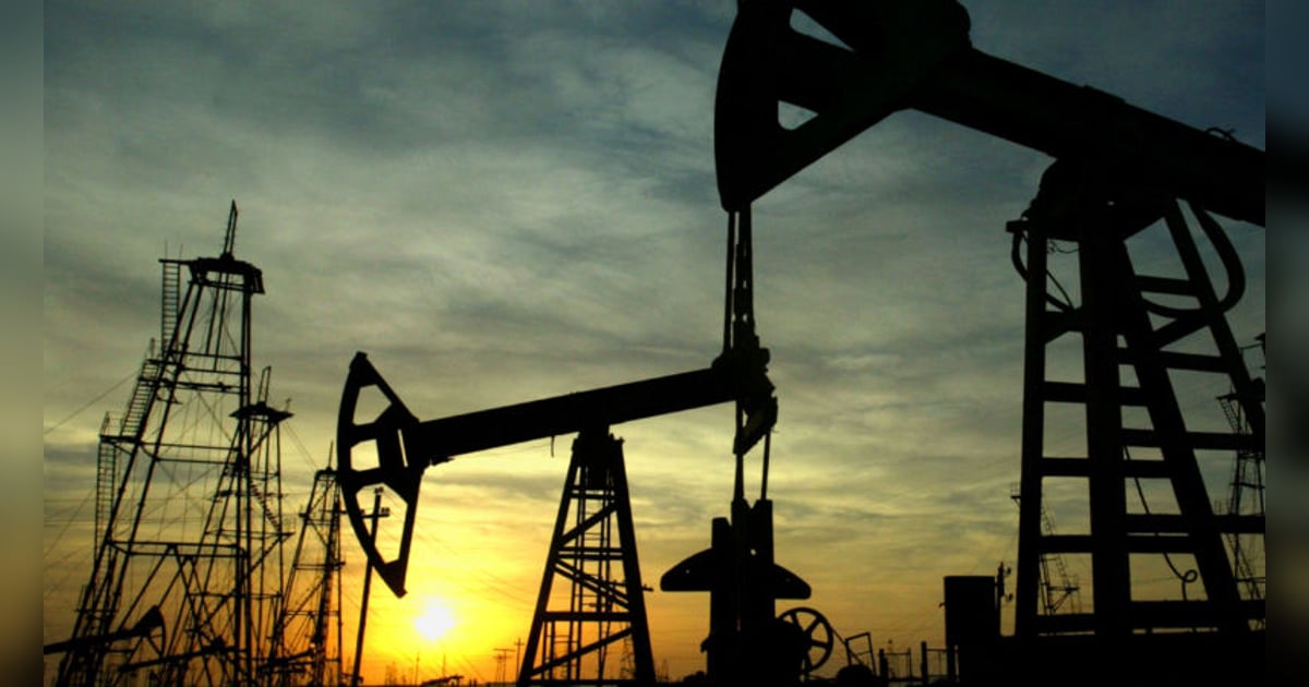 Oil nears $100 as US-Iran escalation fuels market jitters, inflation fears