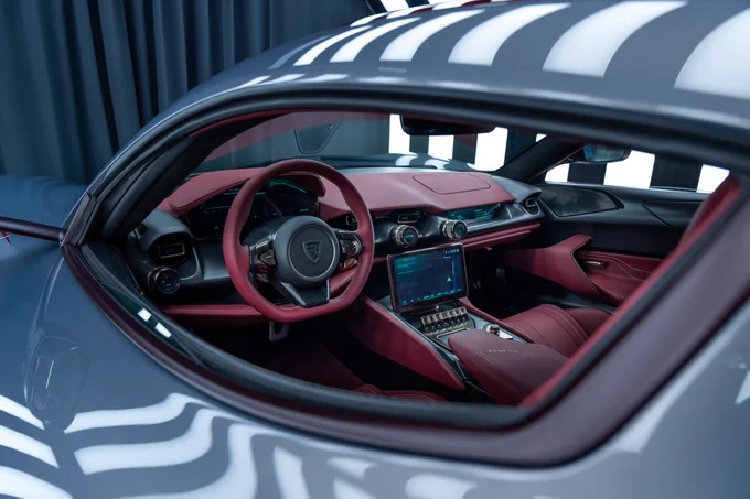 RT by @Cobratate: Rimac Nevera