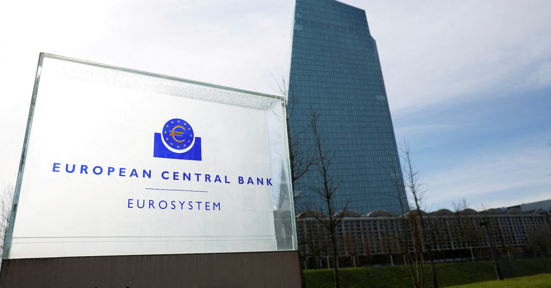 Euro zone inflation picks up to ECB target