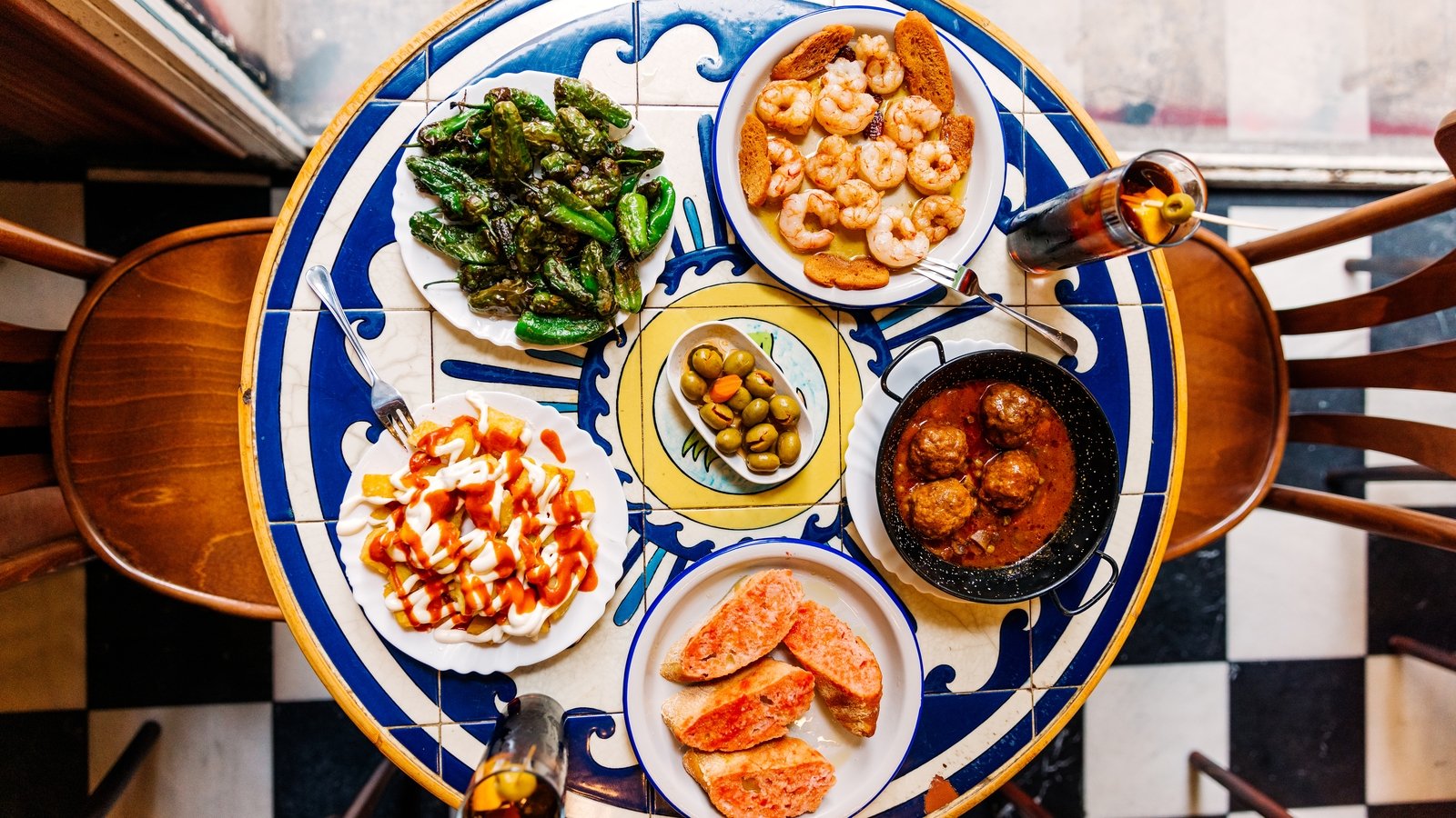 Master the basics of Spanish cooking with these delicious tips