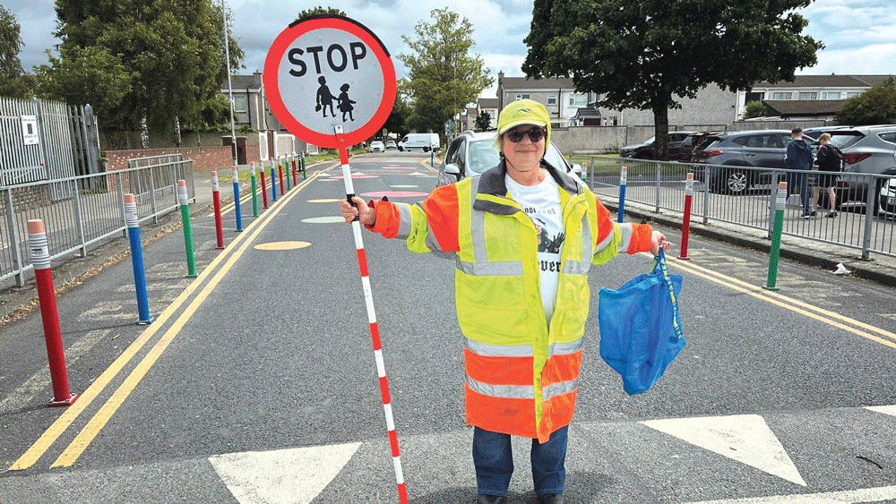 ‘Lollipop lady’ Lois bids emotional farewell to job