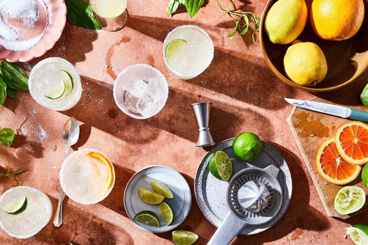 Flight Cancelled? This Lounge at JFK Is Giving Out Free Margaritas