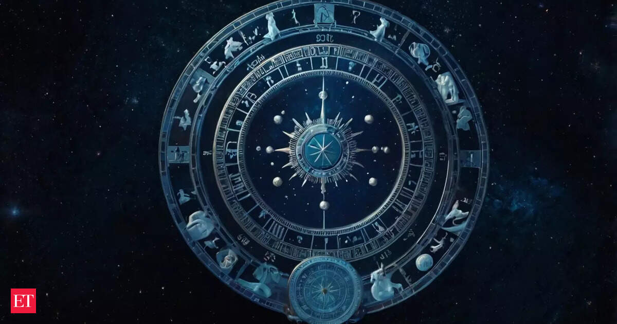 WEEKLY HOROSCOPE AQUARIUS ♒ (14th July – 20th July 2025): Navigate Rahu’s Surprises, Mercury Retrograde &amp; Moon Transits for Clarity in Career, Finances, Health &amp; Family