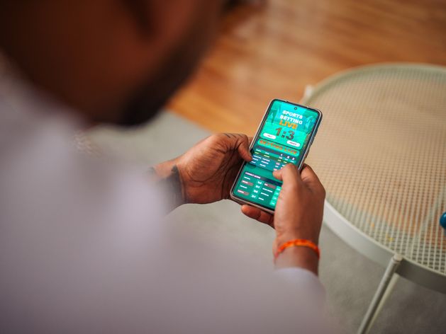 Gambler (21) after ‘quick buck’ let criminals use back account to launder €35k