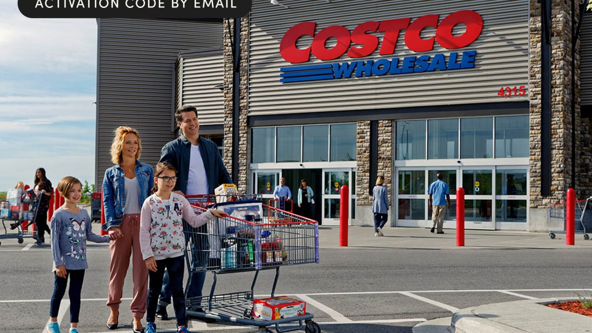 This 1-year Costco Gold Star Membership comes with a $20 Digital Costco Shop Card*