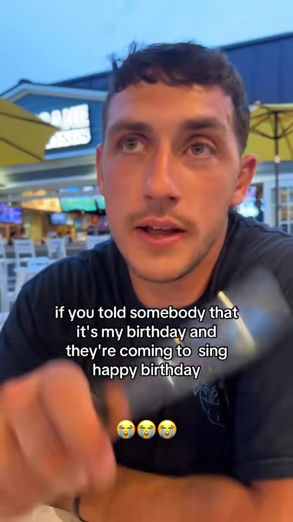 Bro didn’t want a bday song 💀 @VivaLaFood (via:@Secret account hehe)
