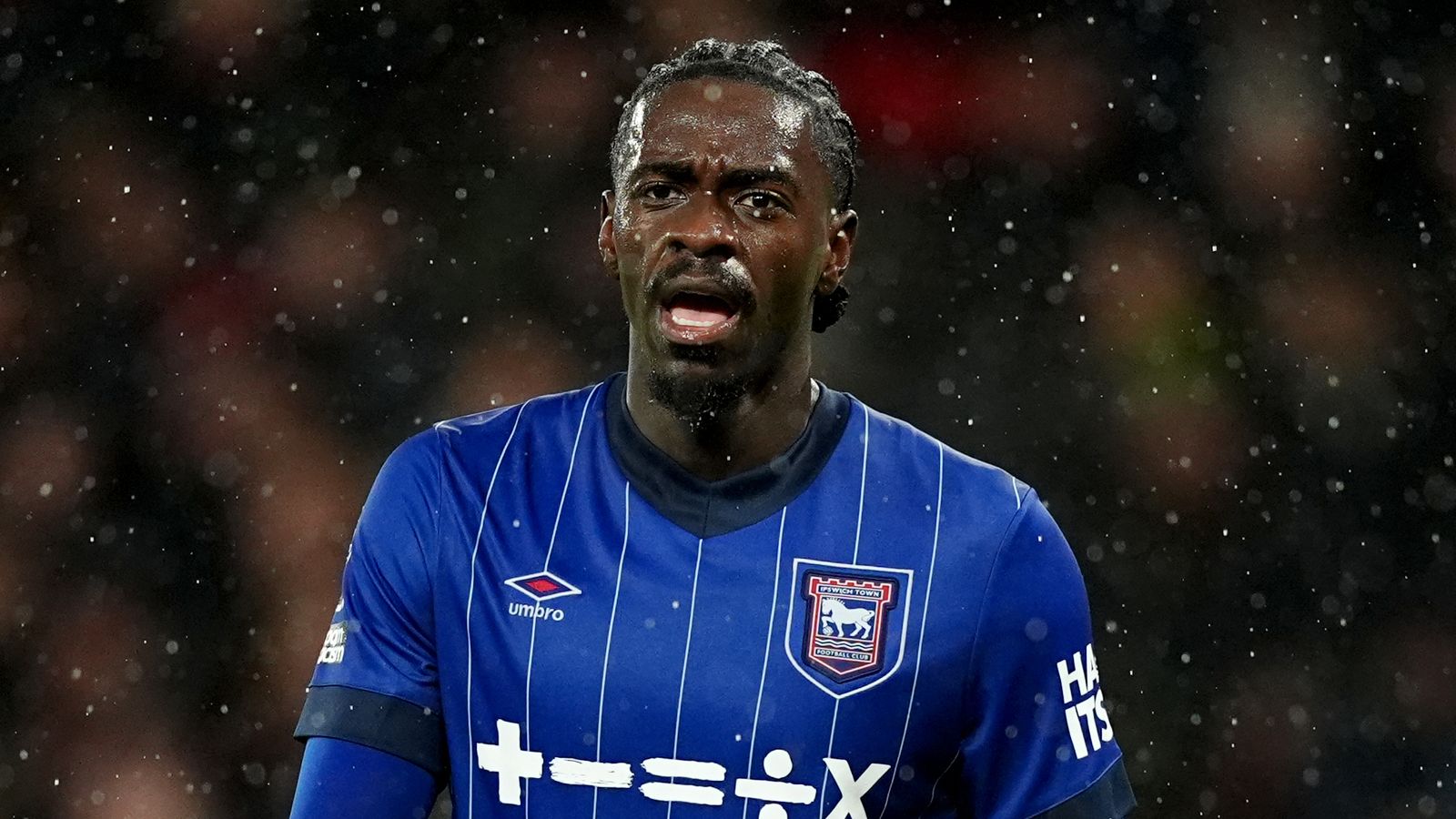 Man Utd: Axel Tuanzebe sues former club in clinical negligence lawsuit