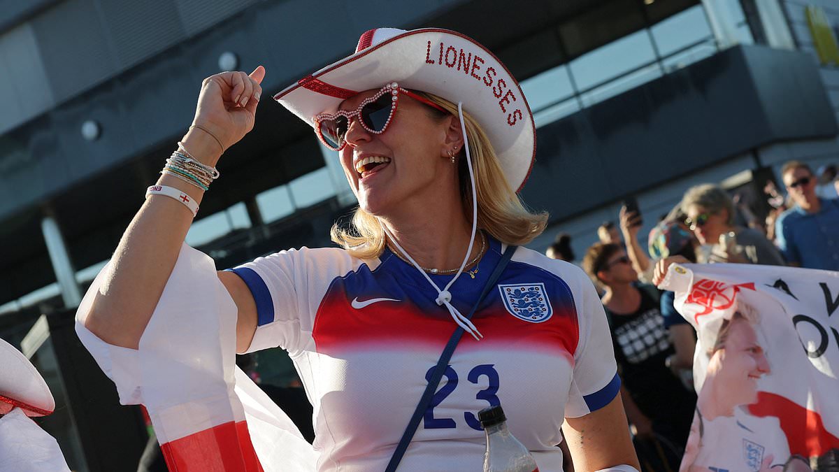 Pubs to stay open late for fans to watch Lionesses in Euro 2025 final