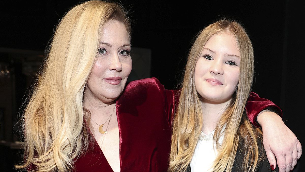 MS stricken Christina Applegate reveals teen daughter's comment that drove her to tears: 'Knife to the heart'
