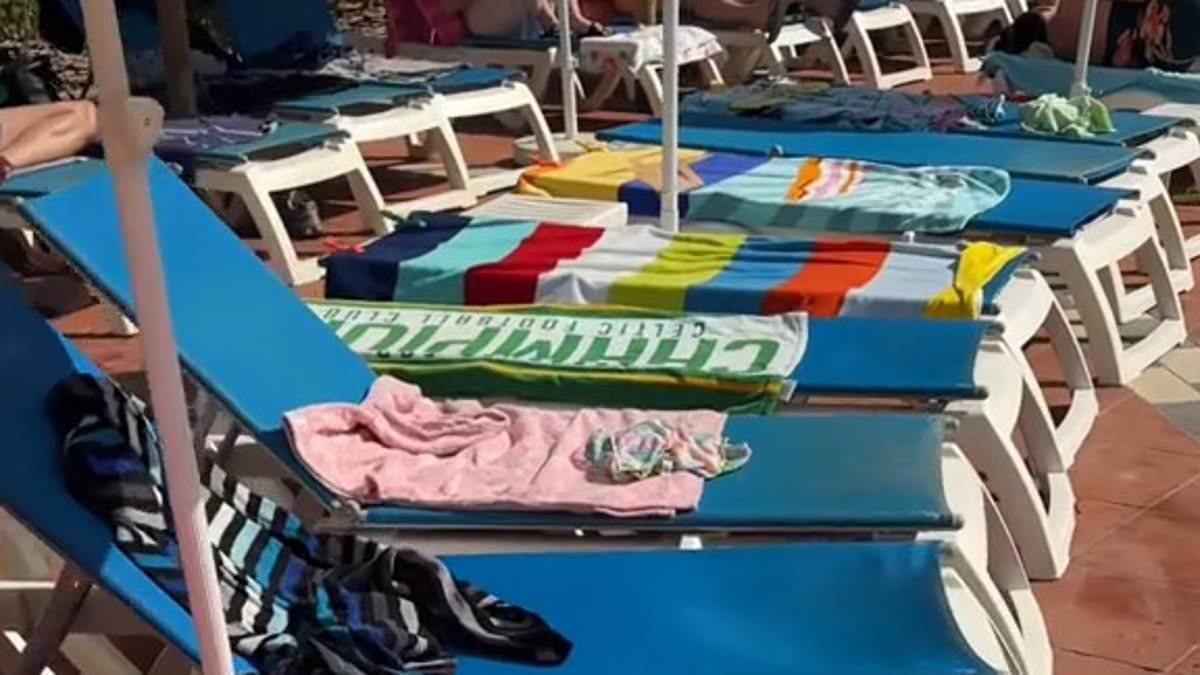 Brits could face huge fines in Spain as resorts introduce 'sunbed tax'