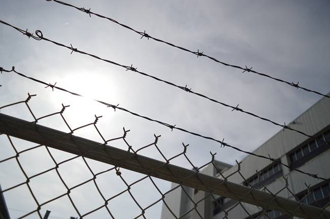 Florida prison email blunder exposes visitor contact info to inmates