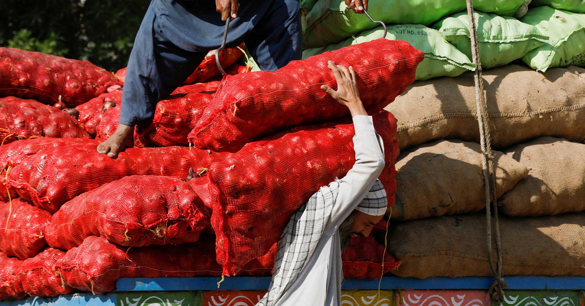 Pakistan's annual inflation accelerates to 4.1% in July