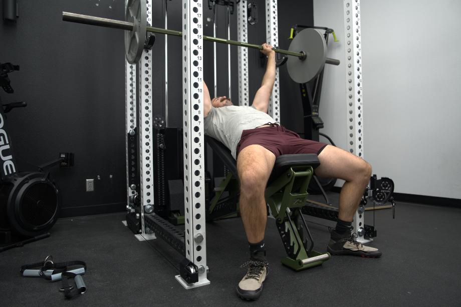 Best Commercial Gym Equipment 2025: 8 Essentials for a High-End Gym, Tested and Chosen by Experts