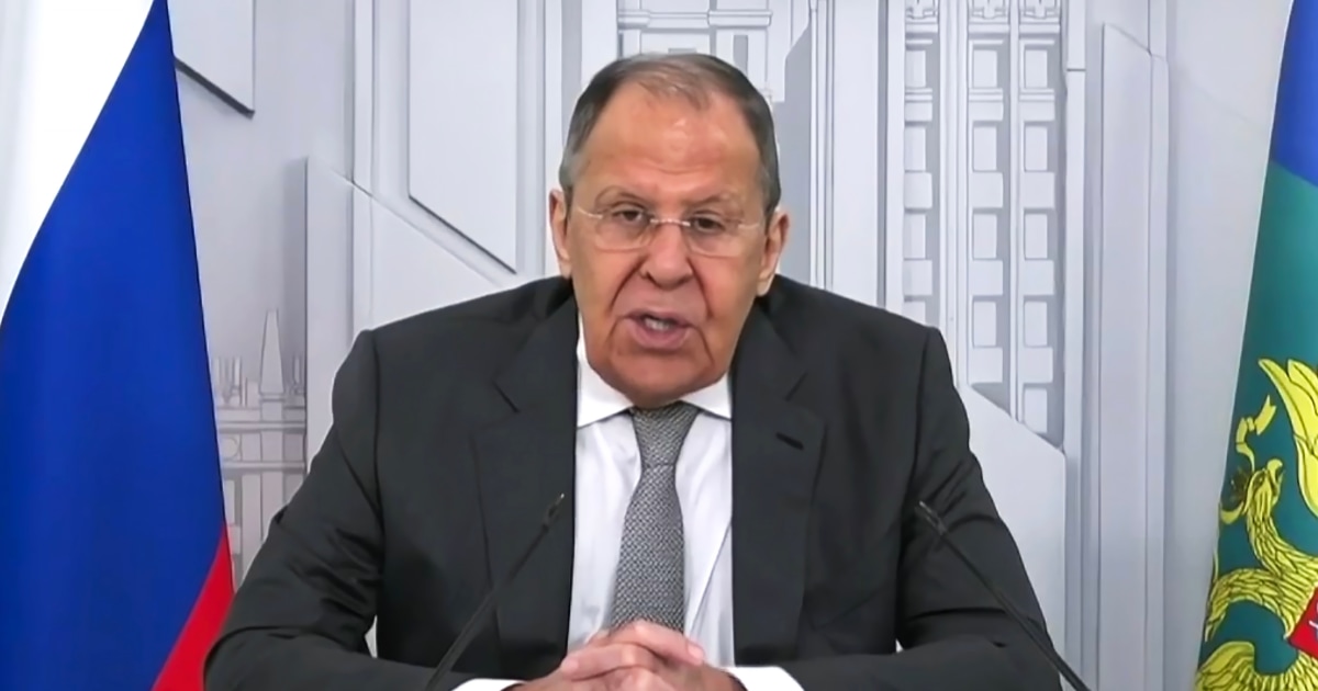 Russia's foreign minister says no Putin-Zelenskyy summit planned despite Trump's peace push