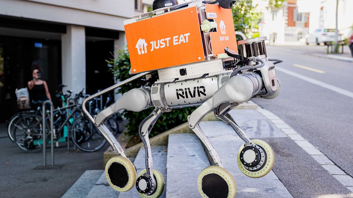 AI robo-delivery-dogs hit the streets of Zurich in Just Eat pilot