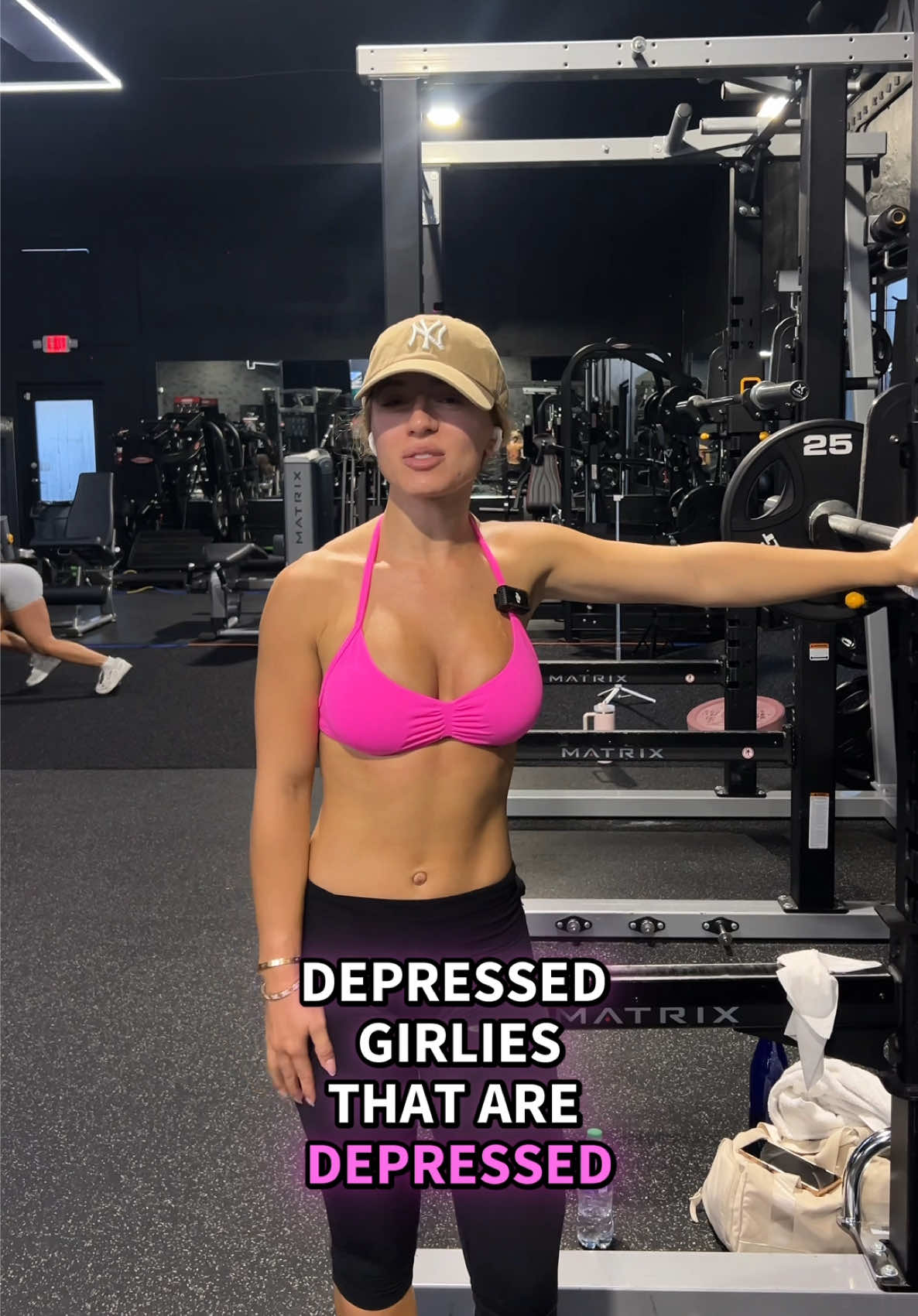 Depressed girly workout: Idk why I assume that in ur depressed it’s time for a really heavy leg day. So ur gonna feel dead emotionally and physically 😂 Here’s the workout Squats 4x10 (go heavy)  Kick backs 4x8  Hip abductors 4x10 RDLS 4x10 Ab circuit  Crunches 20 Leg lifts 15 Oblique crunches 10 each side Repeat 3 rounds 15 minute sauna if you wanna cry by yourself and have ur body sweat and no one can tell ur crying😅😂💕 Seriously been feeling so low energy recently. Moving has taken a big toll on me and we’ll talk about it more in detail for my next YouTube video. But for now, the gym is always something that makes me feel better and gets me out of the house. Give this workout a try. 💁�