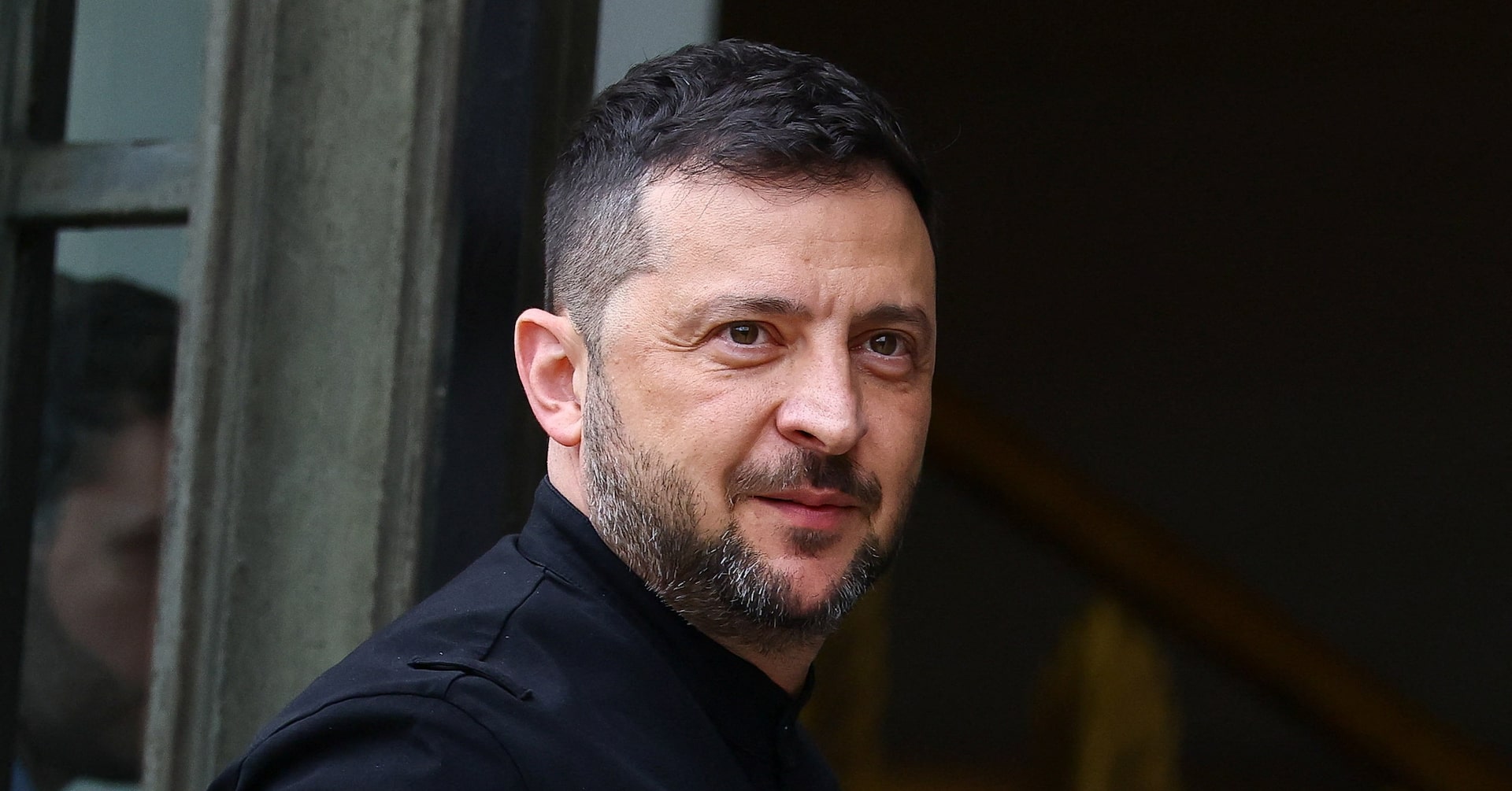 Ukraine's Zelenskiy says discussed Russia sanctions, joint arms production with US envoy Kellogg