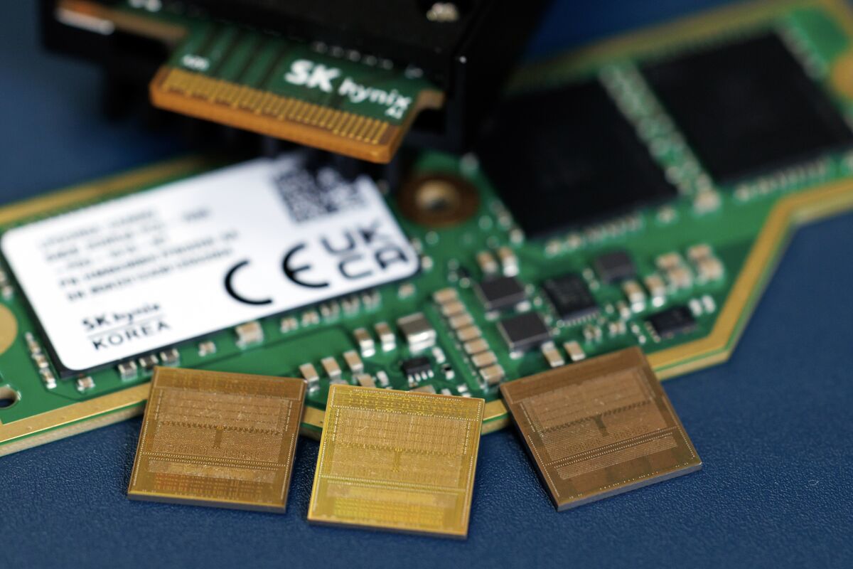 SK Hynix Shares Hit Record With News of AI Memory Milestone