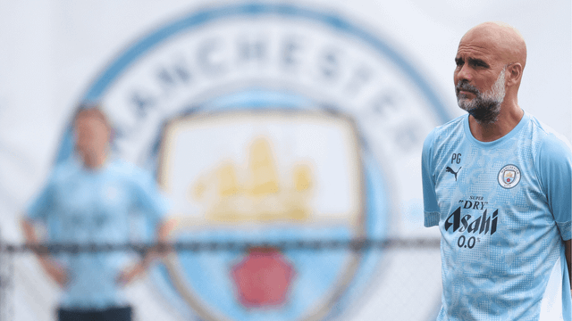 Manchester City Fires Employee for Wearing Manchester United Shirt