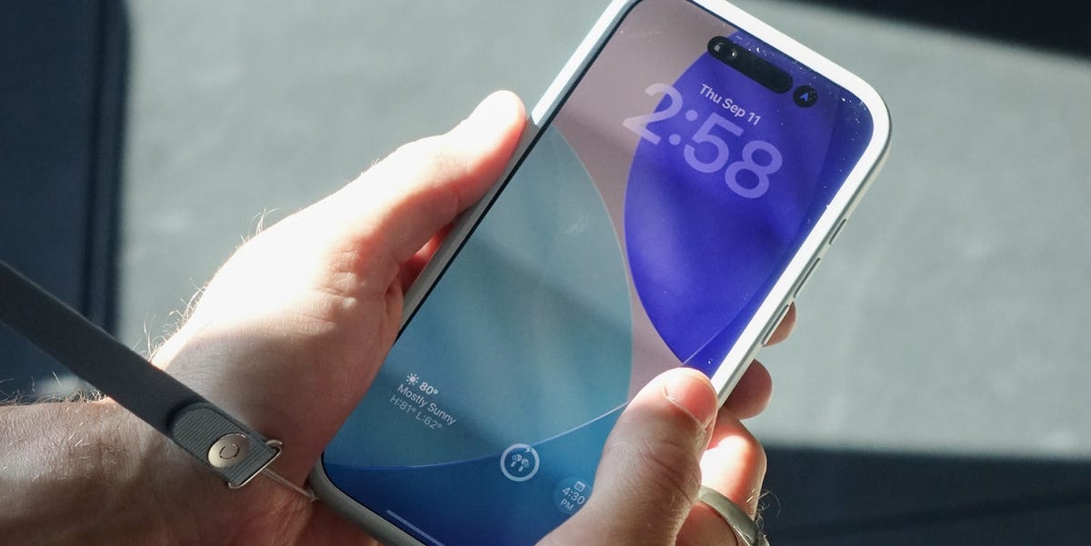 The New iPhone Is Slim, Light, and Looks Cooler Than Almost Anything Else