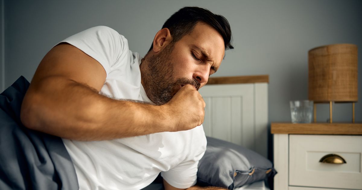Doctor warns of the 'Stratus' Covid variant symptoms circulating this autumn