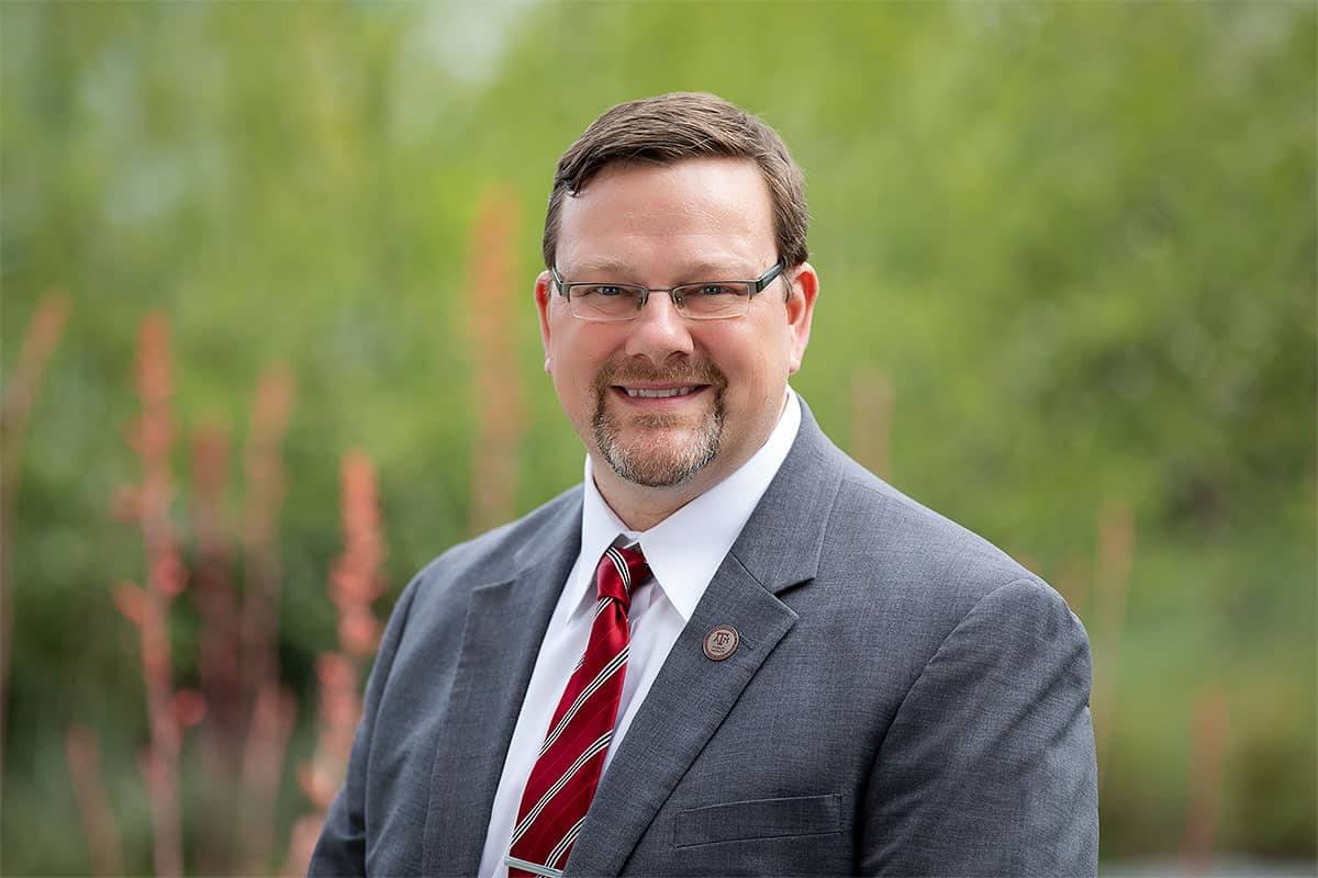 Jay Maddock: The Profound Health Benefits of Nature Exposure In As Little As 120 Minutes Per Week
