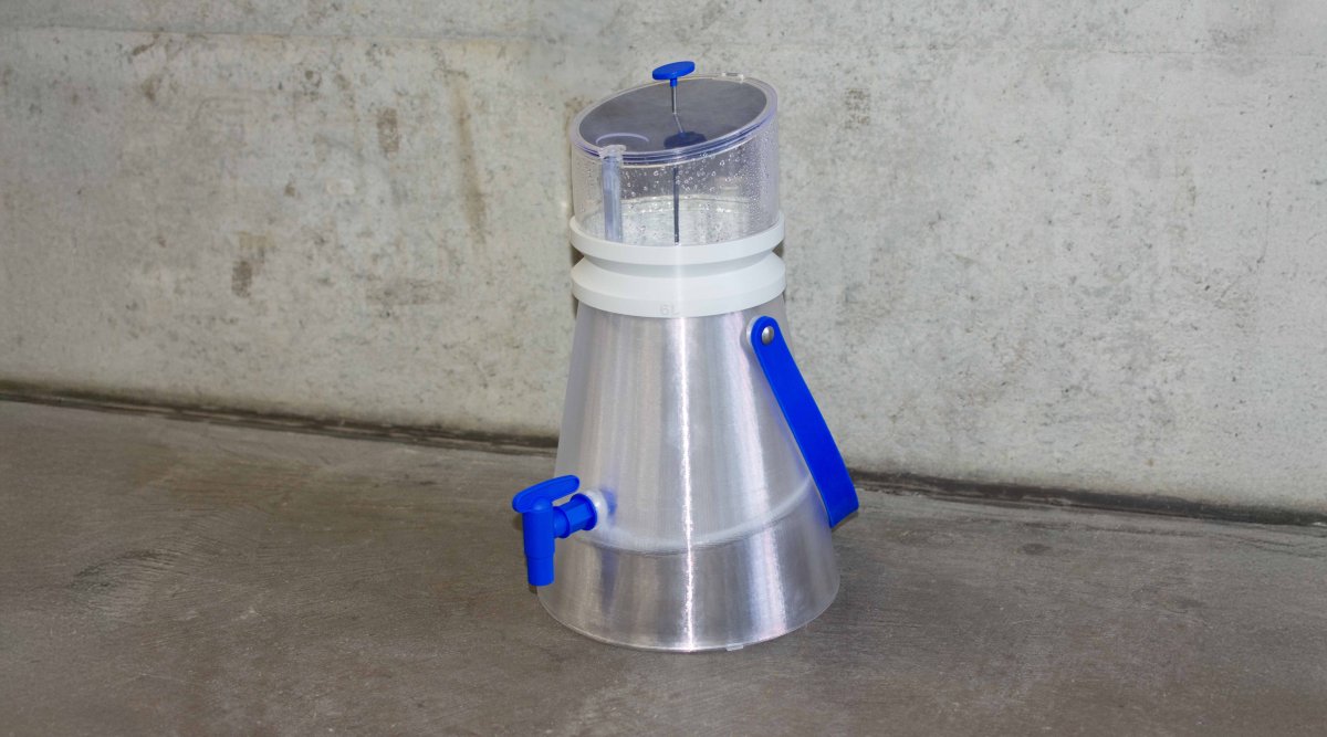 This portable, 3D-printed device can pull drinking water out of thin air 